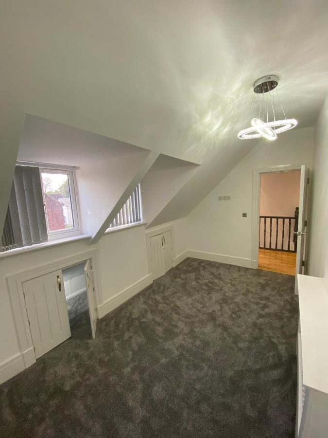 Апартаменти Penthouse Apt8 Вулвергемптон Екстер'єр фото